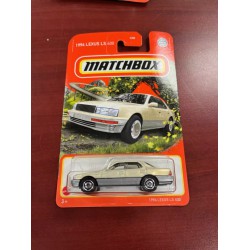 NEW - 2022 Matchbox 1994 Lexus LS 400 Beige